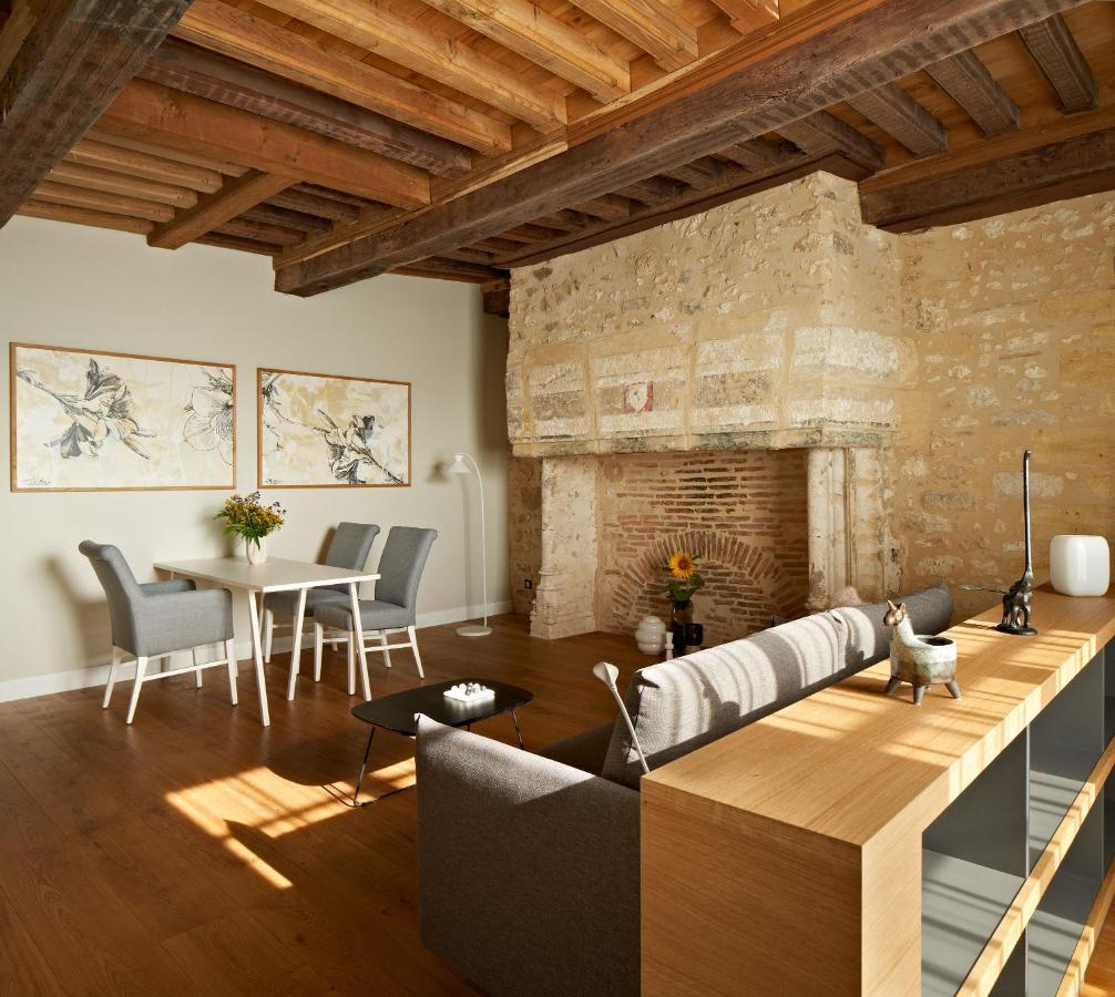 Hotel Le Chevalier Bleu Monpazier Eksteriør bilde